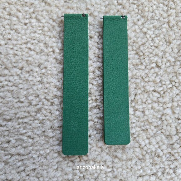 Other - Samsung Galaxy Watch Slim Profile Magnetic Silicone Band Green 20mm